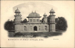Mausoleum of Etmad-Dowlah Postcard