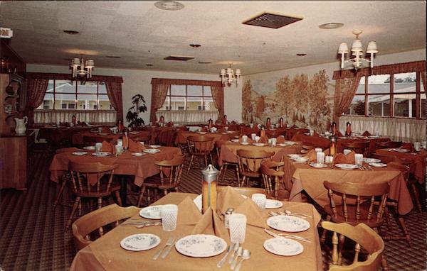 Heritage House Restaurant, New Englander Motor Inn Bennington Vermont