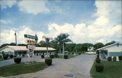 Woodvale Motel Lake Wales, FL Postcard Postcard