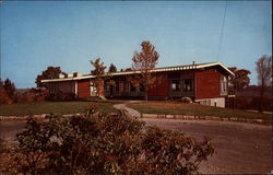 Hilltop Lodge Postcard