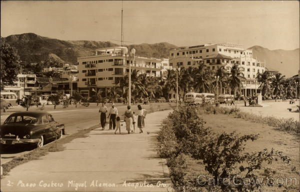 Paseo Costcro Miguel Alamon Alcapulco Mexico