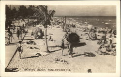 Bathing Beach in Hollywood, Florida Postcard