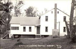 Skugumchuck Hotel Postcard