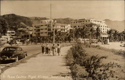 Paseo Costcro Miguel Alamon Alcapulco, Mexico Postcard Postcard