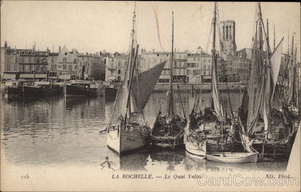 Le Quai Valin La Rochelle France