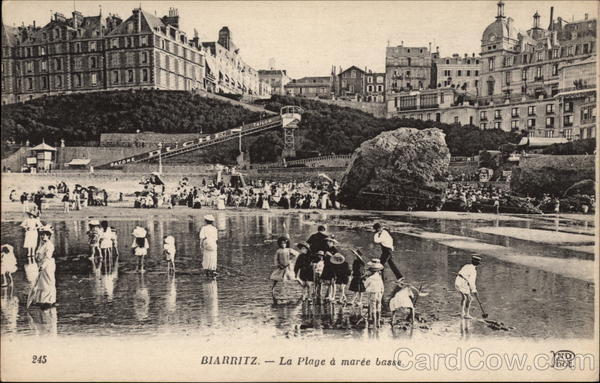 La Plage a maree basse Biarritz France