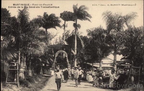 Entree de la cie Generale Transaltlantique Fort-de-France Martinique