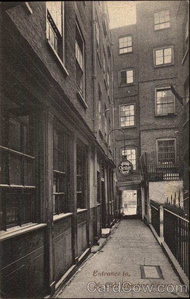 Entrance to Ye Olde Cheshire Cheese London England