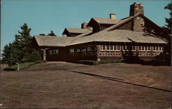 Keweenaw Park Club House at Copper Harbor Michigan