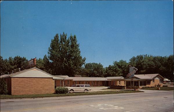 Campus Court Motel Ames Iowa