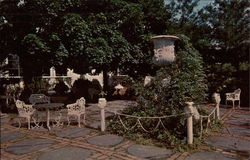 Peter Pan Inn Postcard
