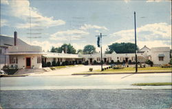Payne's Motor Court Postcard