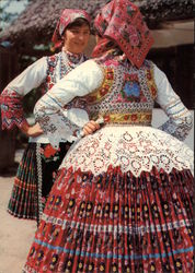 Popular Costumes Sioagard, Hungary Postcard Postcard