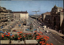 Bahnhofplatz Zurich, Switzerland Postcard Postcard