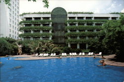 White Swan Hotel - Riverside Garden Apartment, Shamian Island Postcard