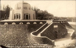 Vista House Crown Point, OR Postcard Postcard