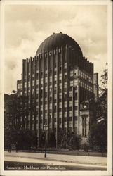 Hochhaus mit Planetarium Postcard