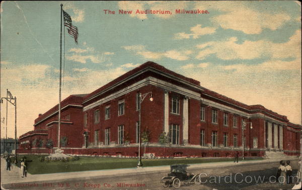 The New Auditorium Milwaukee Wisconsin