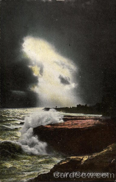 Vieu de L'eau by Moonlight Santa Cruz California