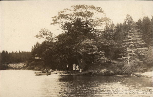 Boating on the Lake Chebeague Island Maine