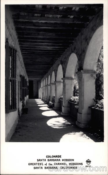 Colonade, Santa Barbara Mission California