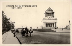Grant's Tomb, Riverside Drive New York City, NY Postcard Postcard