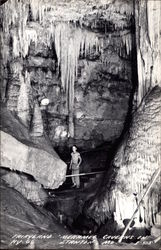 Meramec Caverns - Fairyland Postcard