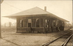 P.M. Depot Sandusky, MI Postcard Postcard