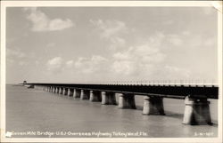 Seven Mile Bridge, US 1, Overseas Highway Pigeon Key, FL Postcard Postcard