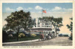 Historic Clermont, Riverside Drive Postcard