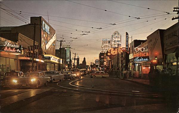 Night view of the 16 of September Avenue Juarez Mexico