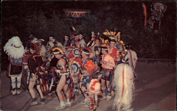 The Snake Dance - Stand Rock Indian Ceremonial Wisconsin Dells