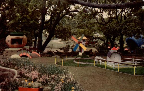 Barn of the Little Red Hen, Children's Fairyland Oakland California