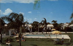 Royal Palm Court on U.S.1 Fort Pierce, FL Postcard Postcard