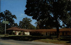 Motel Lloyd Ozark, AR Postcard Postcard