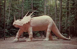 Styracosaurus, Dinosaur Gardens Postcard