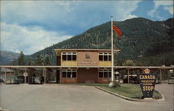 Customs and Immigration Building Kingsgate, BC Canada British Columbia Postcard Postcard