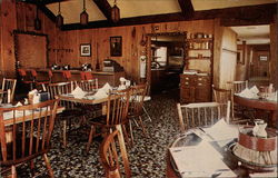 Interior of The Coffee Barn, Candle Light Motor Inn Postcard