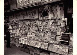 Newstand, 32nd Street and Third Avenue, 1935 New York