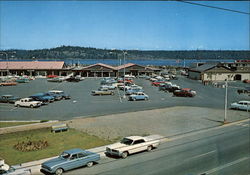 Tyee Plaza, Campbell River Postcard