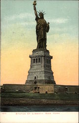 Statue of Liberty New York, NY Postcard Postcard