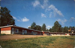 The Longfellow Motel Tomahawk, WI Postcard Postcard