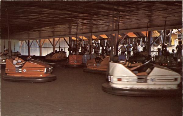 Santa's Bumper Cars Jefferson New Hampshire Russ White