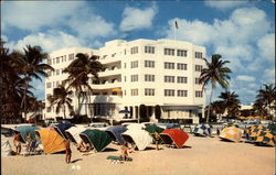 Trade Winds - A Gill Hotel Postcard