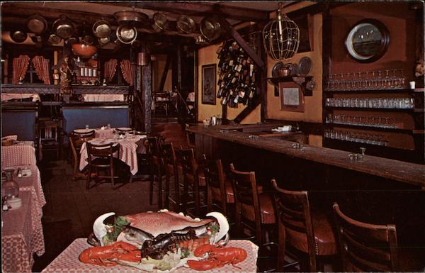 The Cape Cod Room in The Drak Chicago Illinois