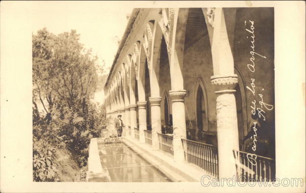 Banos de los Arguilos Mexico