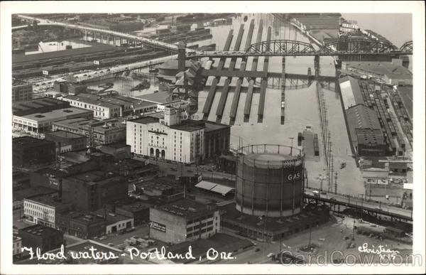 Flood Waters Portland Oregon