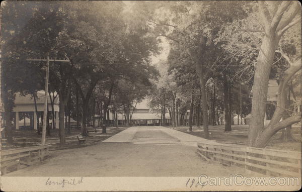 Street Scene Northfield Vermont