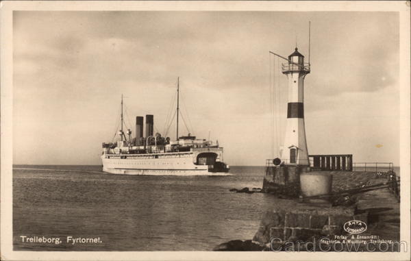 Ferry Leaving Dock Fyrtornet Sweden