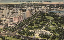 View of Band Shell in Bayfront Park, Biscayne Bay and Bayfront Hotels Postcard